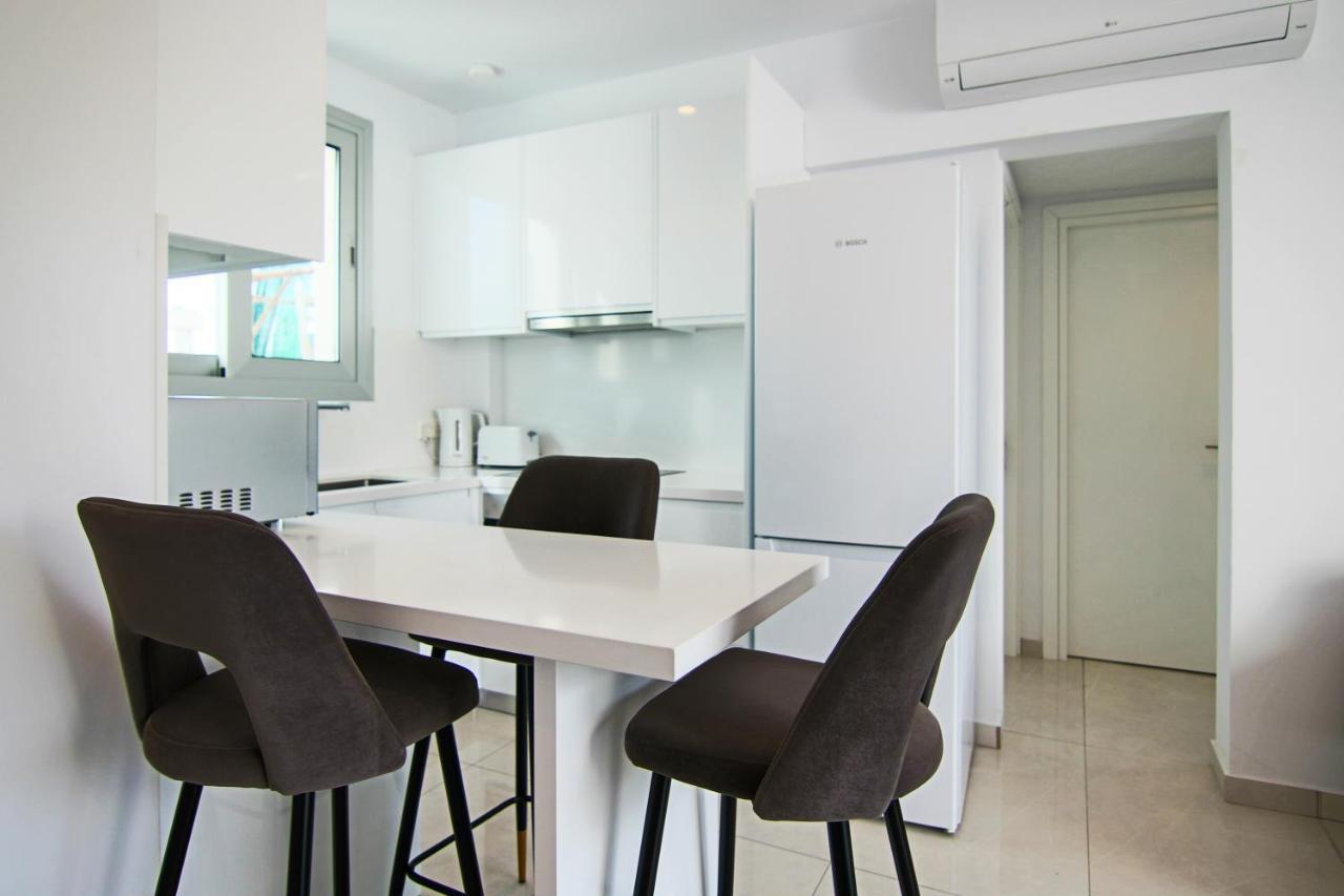 Apartmán Phaedrus Living - Seaside Executive Flat Harbour 201 Paphos Exteriér fotografie